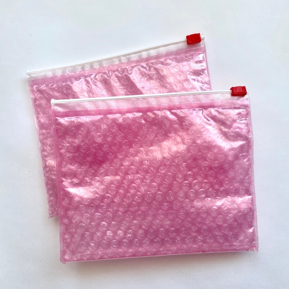 Glossier Pink Bubble Pouches - Set of 2